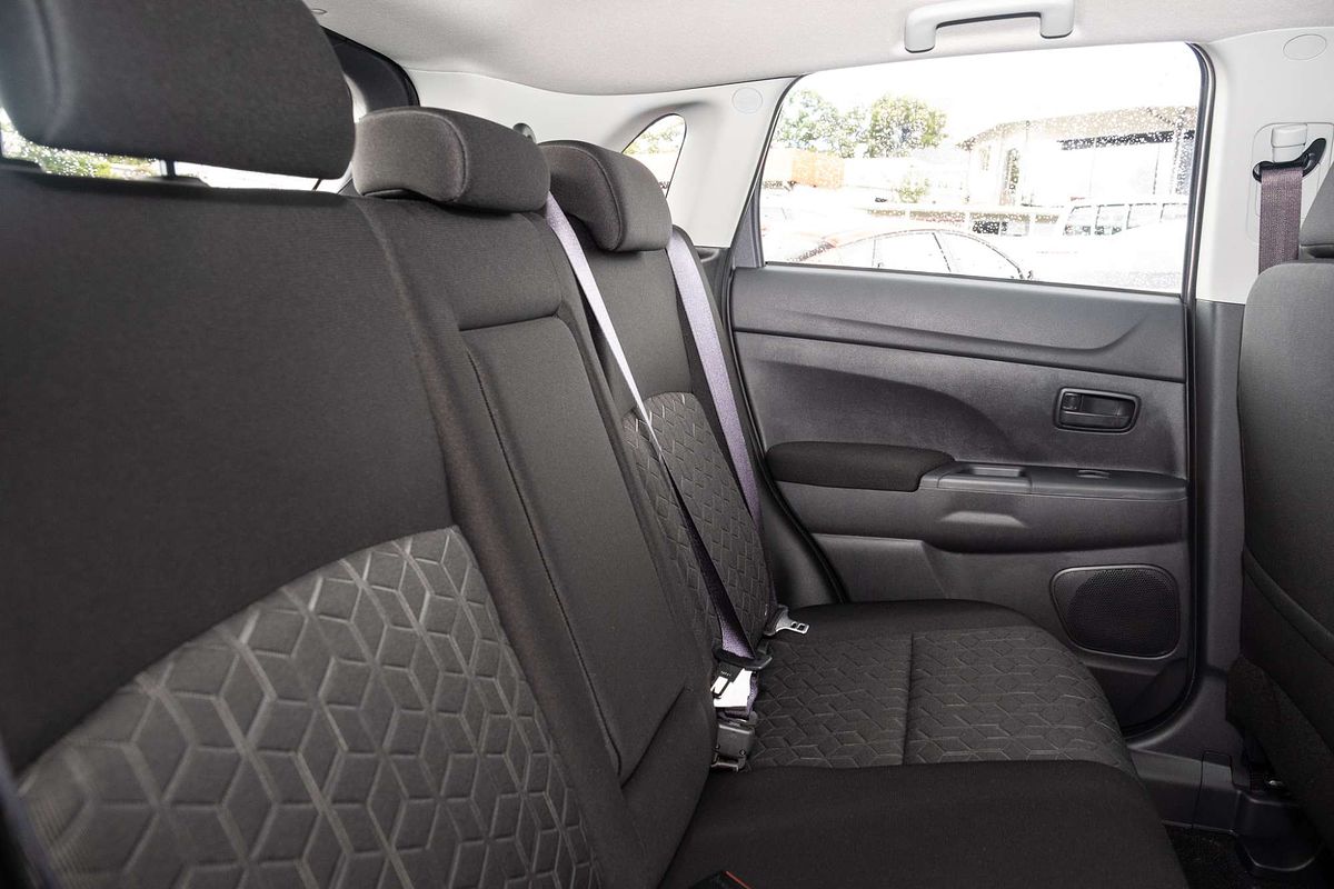 2024 Mitsubishi ASX ES XD