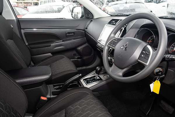 2024 Mitsubishi ASX ES XD