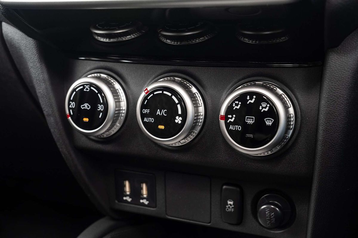 2024 Mitsubishi ASX ES XD