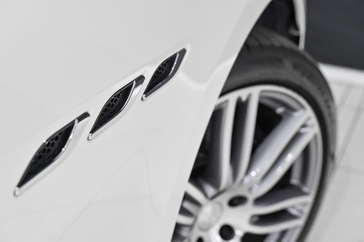 2020 Maserati Ghibli S GranLusso M157