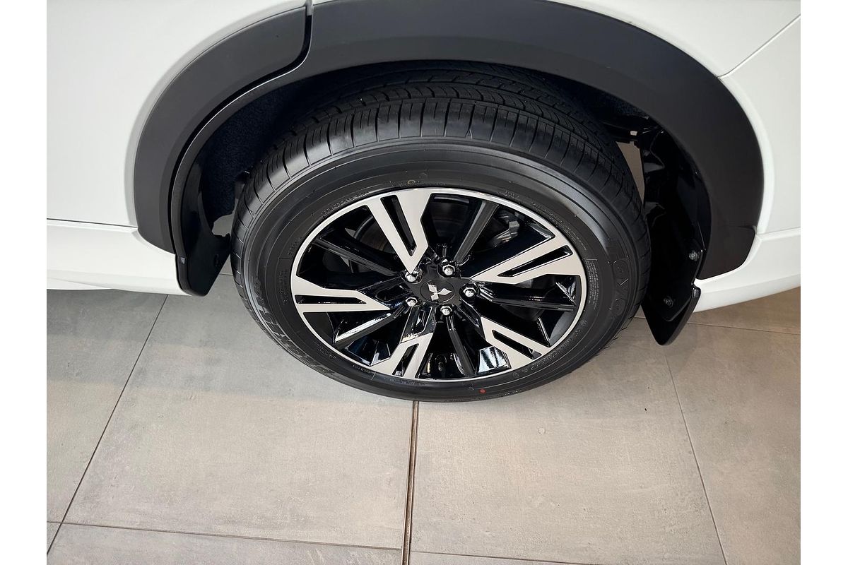 2025 Mitsubishi Eclipse Cross Exceed YB