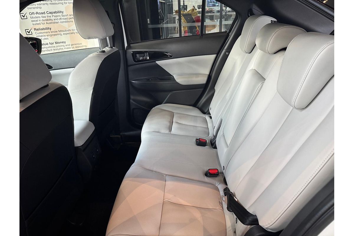 2025 Mitsubishi Eclipse Cross Exceed YB