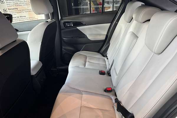 2025 Mitsubishi Eclipse Cross Exceed YB