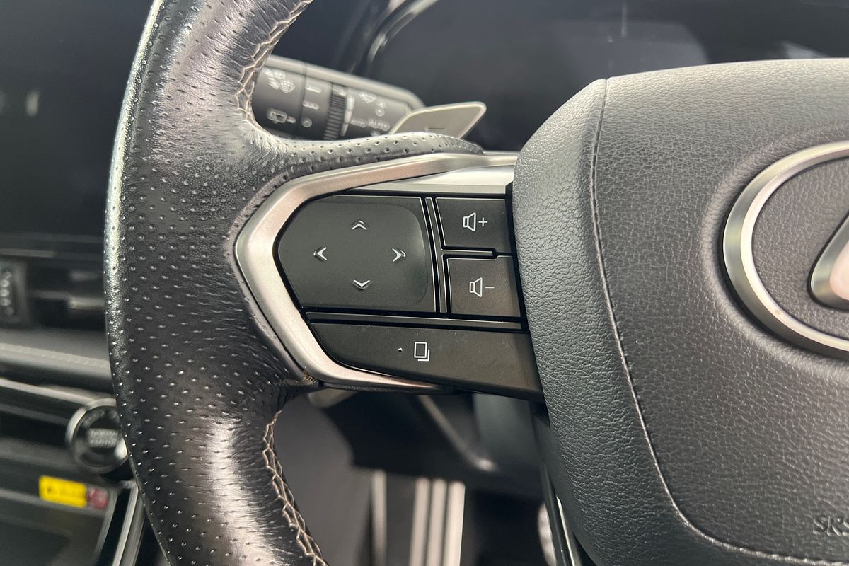 2023 Lexus NX NX450h+ F Sport AAZH26R