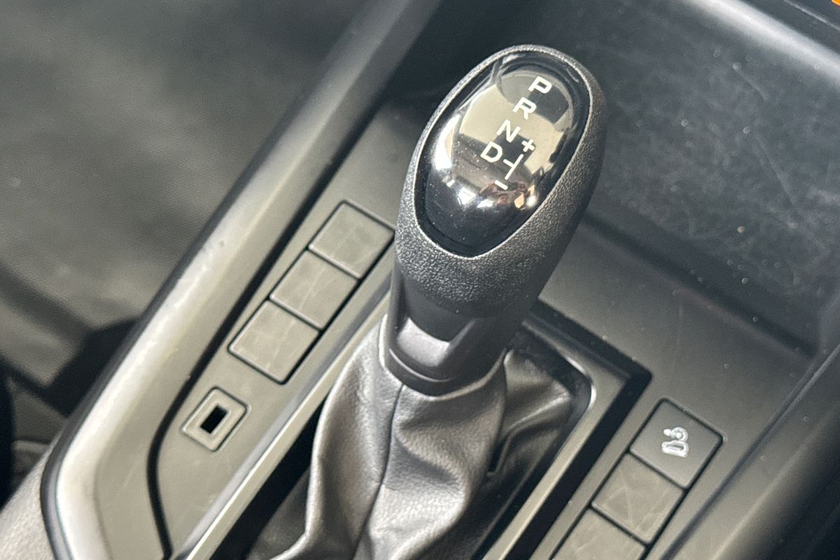 2021 Isuzu D-MAX SX High Ride Rear Wheel Drive