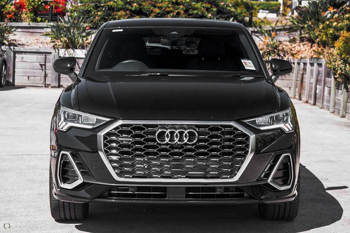 2025 Audi Q3 40 TFSI S line F3