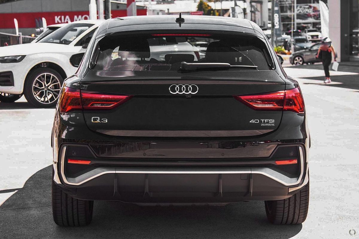 2025 Audi Q3 40 TFSI S line F3