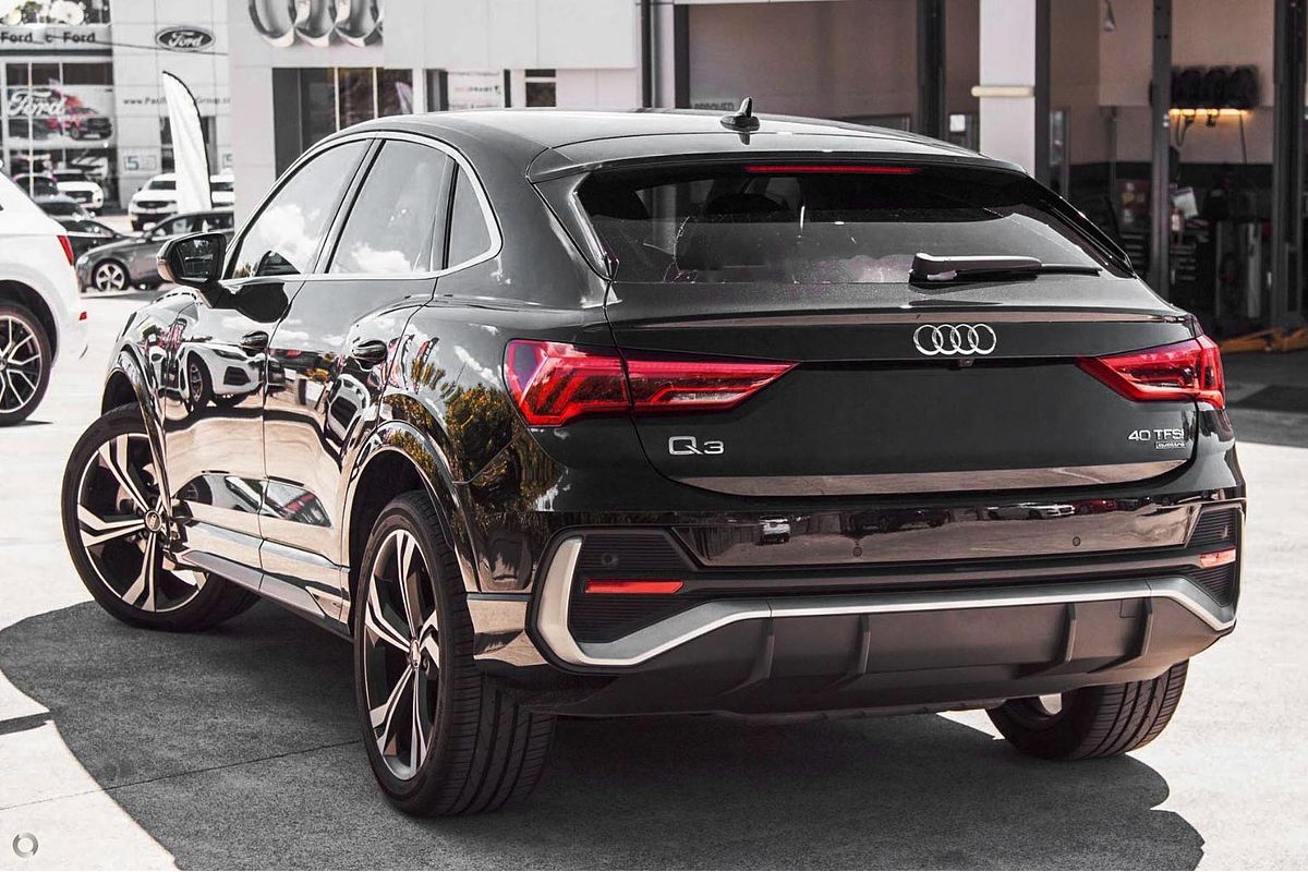 2025 Audi Q3 40 TFSI S line F3