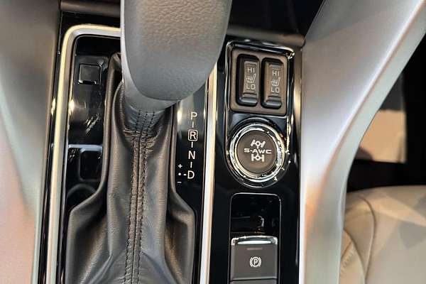 2025 Mitsubishi Eclipse Cross Exceed YB