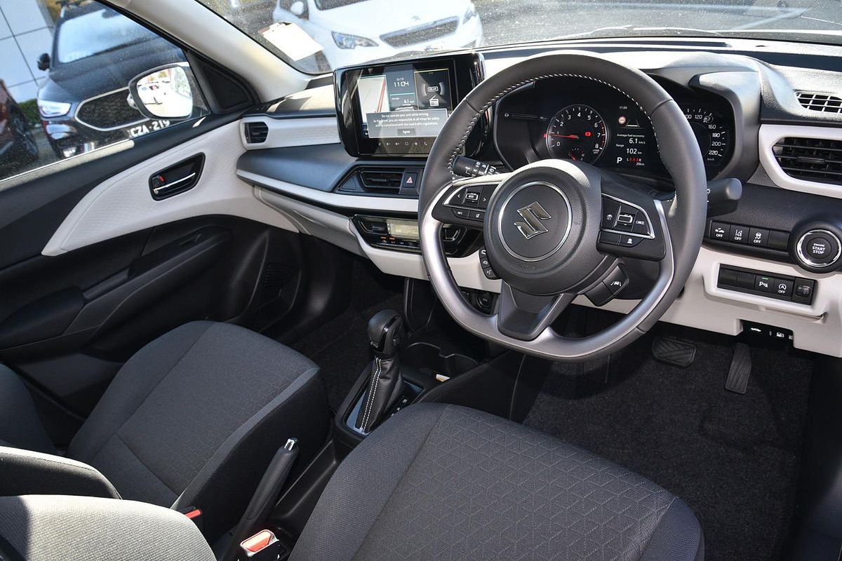 2024 Suzuki Swift Hybrid Plus UZ