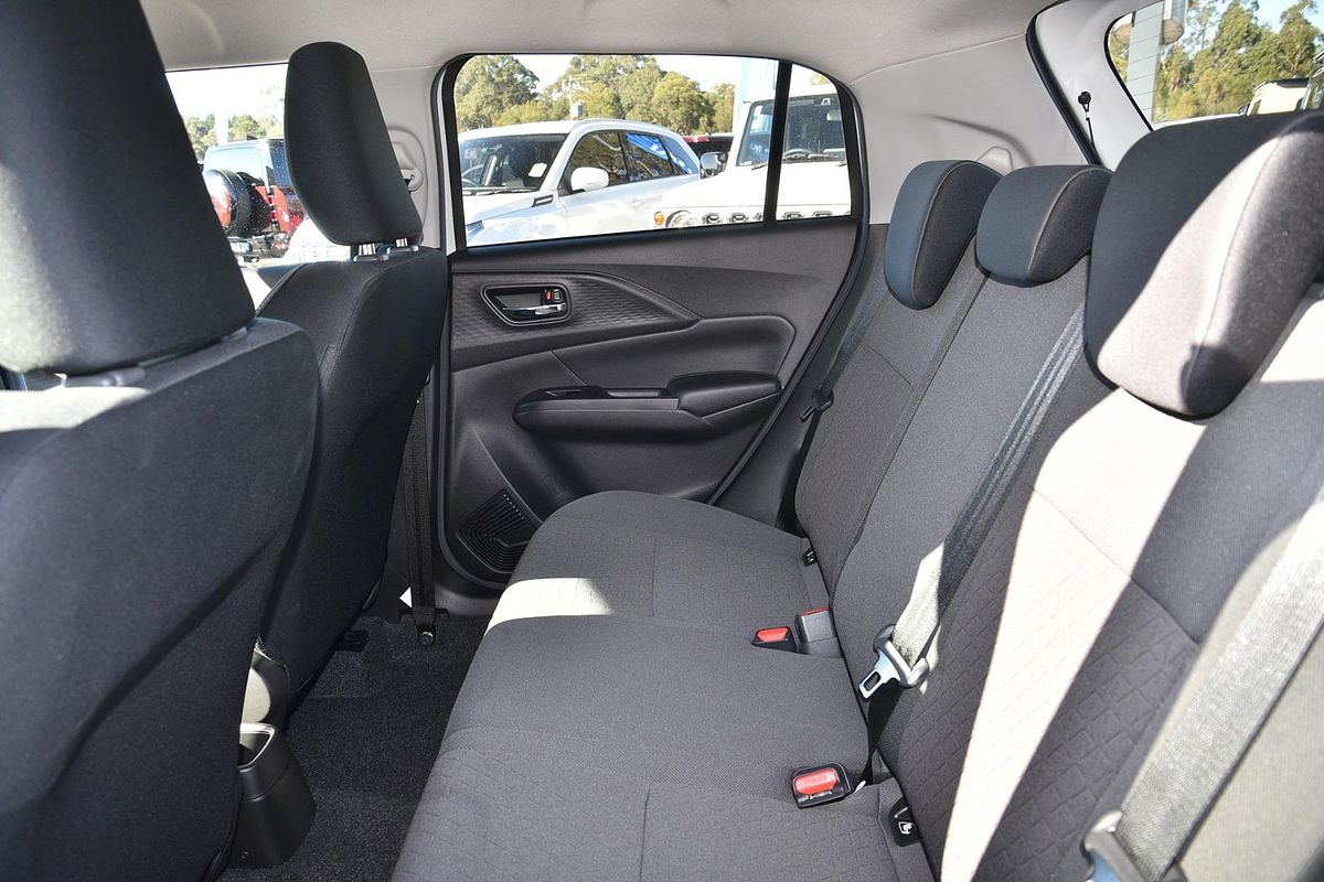 2024 Suzuki Swift Hybrid Plus UZ