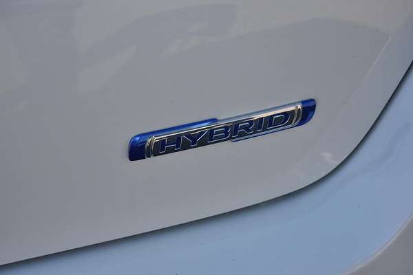 2024 Suzuki Swift Hybrid Plus UZ