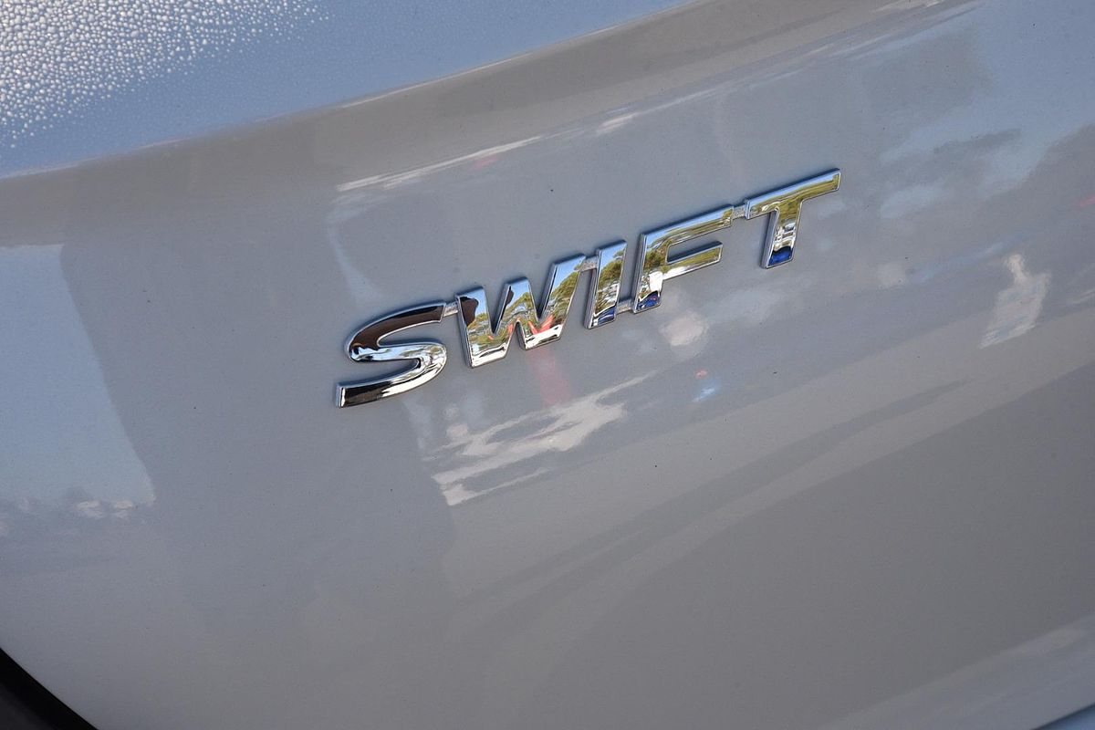 2024 Suzuki Swift Hybrid Plus UZ