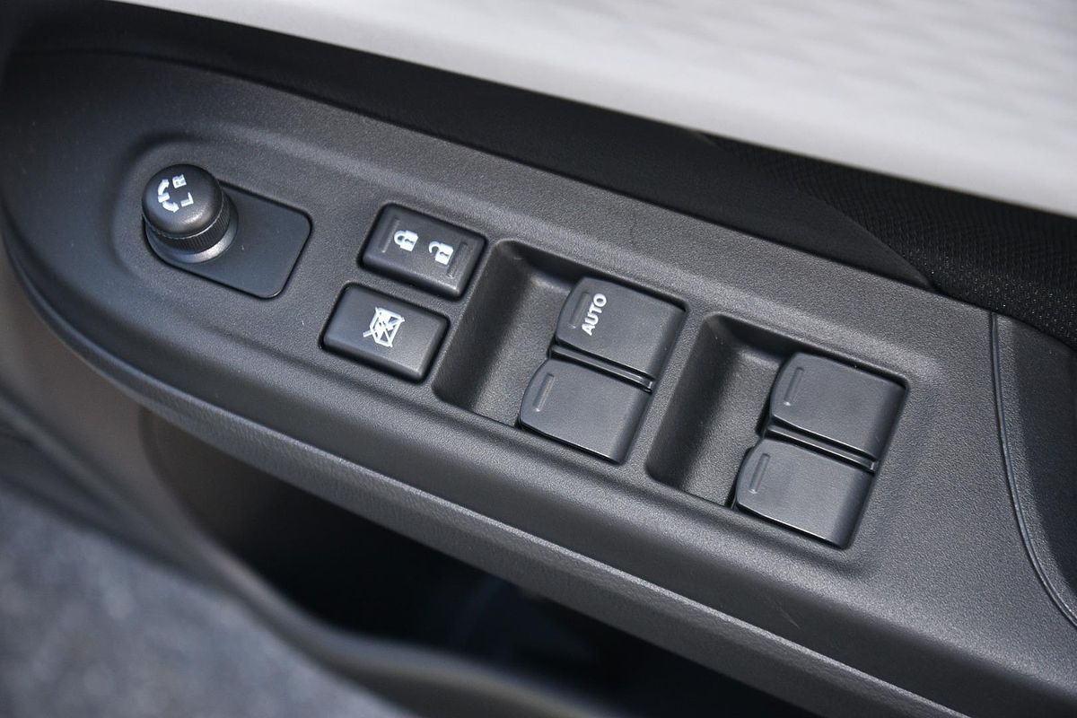 2024 Suzuki Swift Hybrid Plus UZ