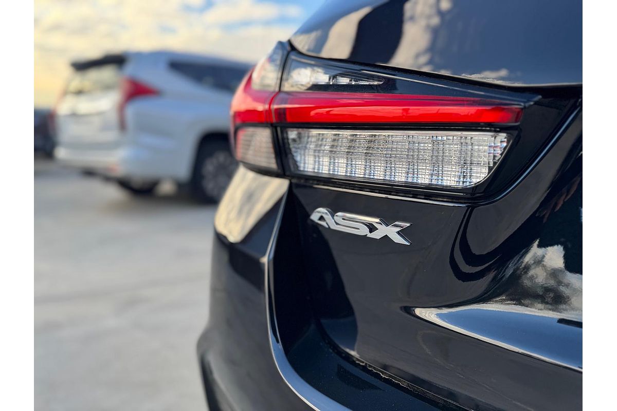 2025 Mitsubishi ASX GS XD