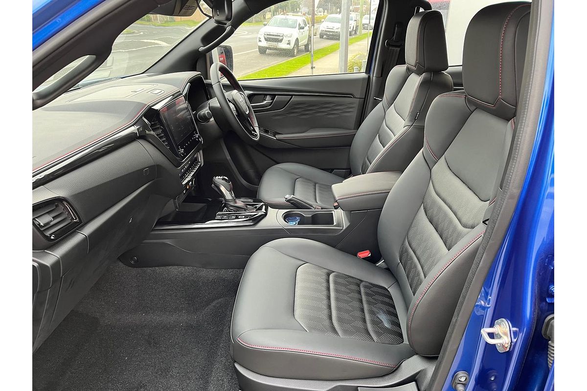 2025 Isuzu D-MAX X-TERRAIN 4X4
