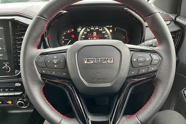 2025 Isuzu D-MAX X-TERRAIN 4X4