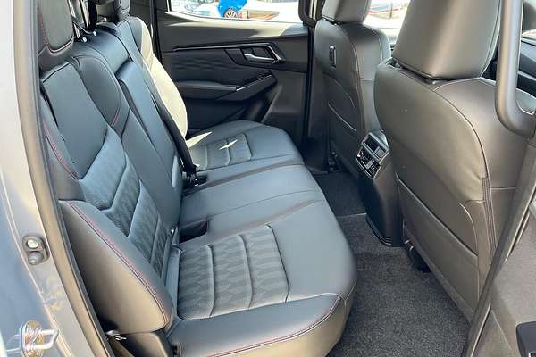 2025 Isuzu D-MAX X-TERRAIN 4X4