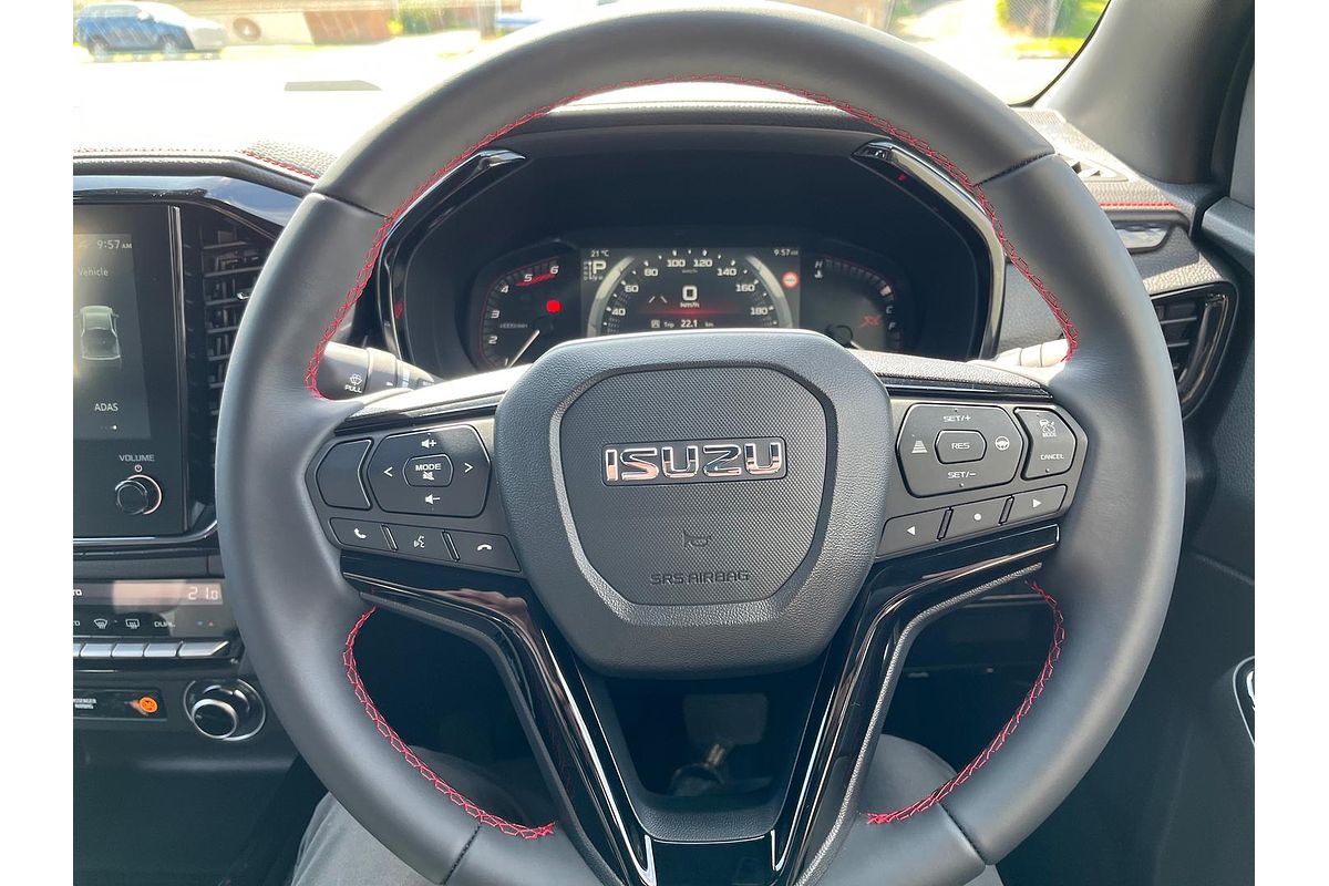 2025 Isuzu D-MAX X-TERRAIN 4X4