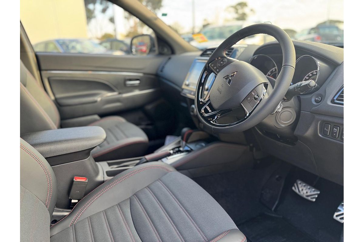 2025 Mitsubishi ASX GSR XD