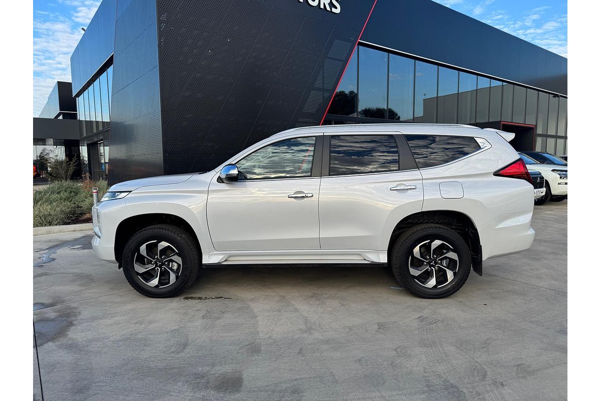 2024 Mitsubishi Pajero Sport GLS QG