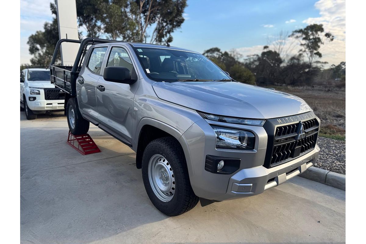 2025 Mitsubishi Triton GLX MV 4X4