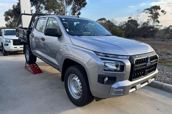 2025 Mitsubishi Triton GLX MV 4X4