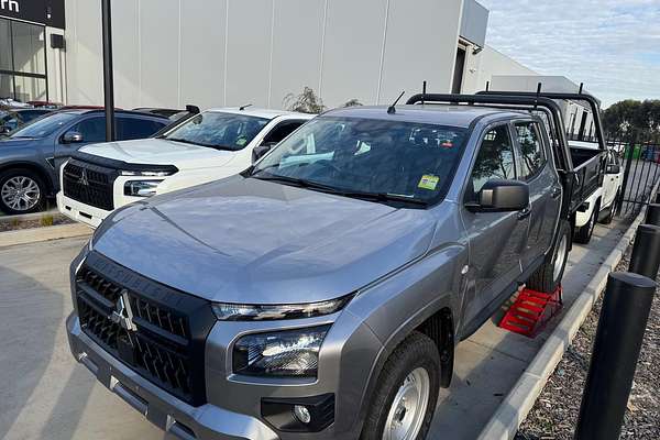 2025 Mitsubishi Triton GLX MV 4X4