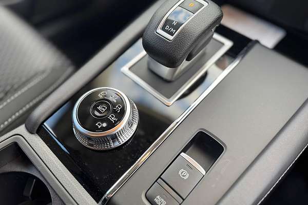 2025 Mitsubishi Outlander ES ZM
