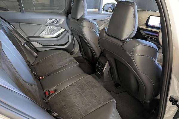 2024 BMW 1 Series 118 M Sport F70