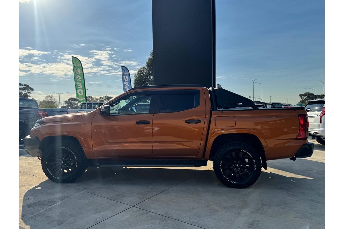 2025 Mitsubishi Triton GSR MV 4X4