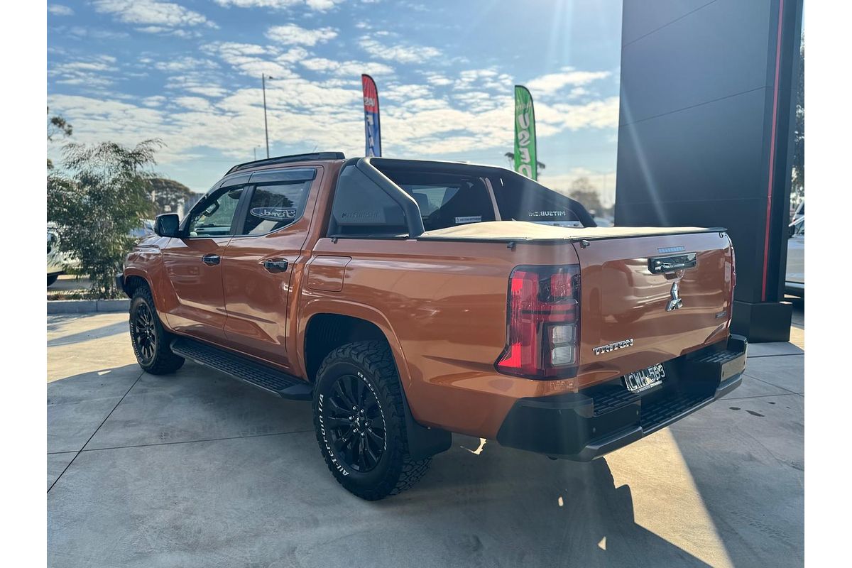 2025 Mitsubishi Triton GSR MV 4X4