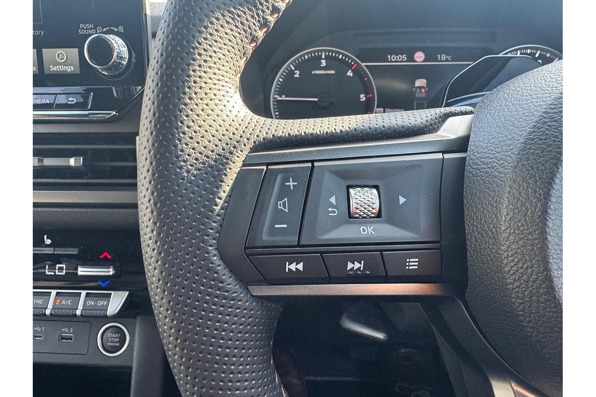 2025 Mitsubishi Triton GSR MV 4X4