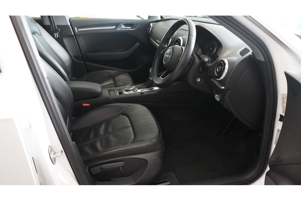 2016 Audi A3 Attraction 8V