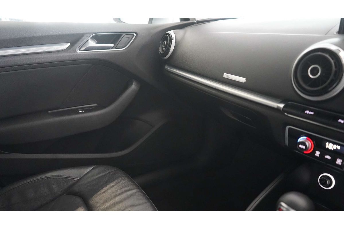 2016 Audi A3 Attraction 8V