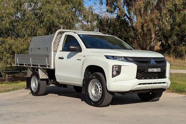 2021 Mitsubishi Triton GLX MR 4X4