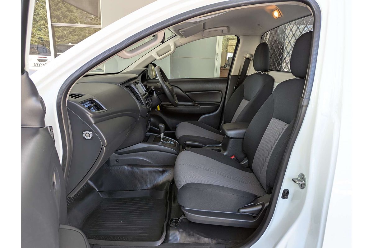 2021 Mitsubishi Triton GLX MR 4X4