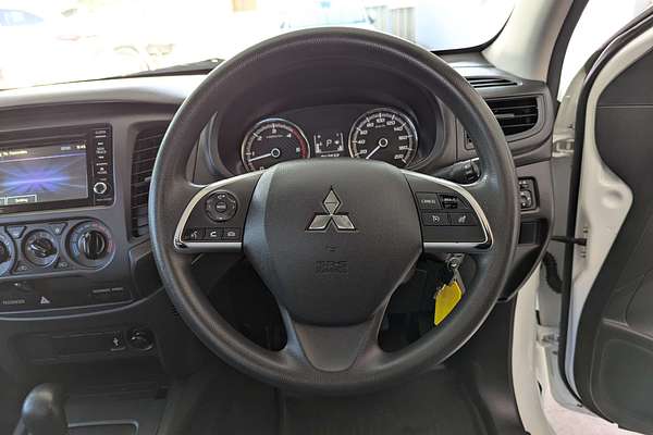 2021 Mitsubishi Triton GLX MR 4X4