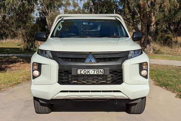 2021 Mitsubishi Triton GLX MR 4X4