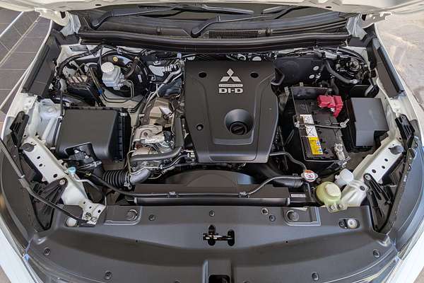 2021 Mitsubishi Triton GLX MR 4X4