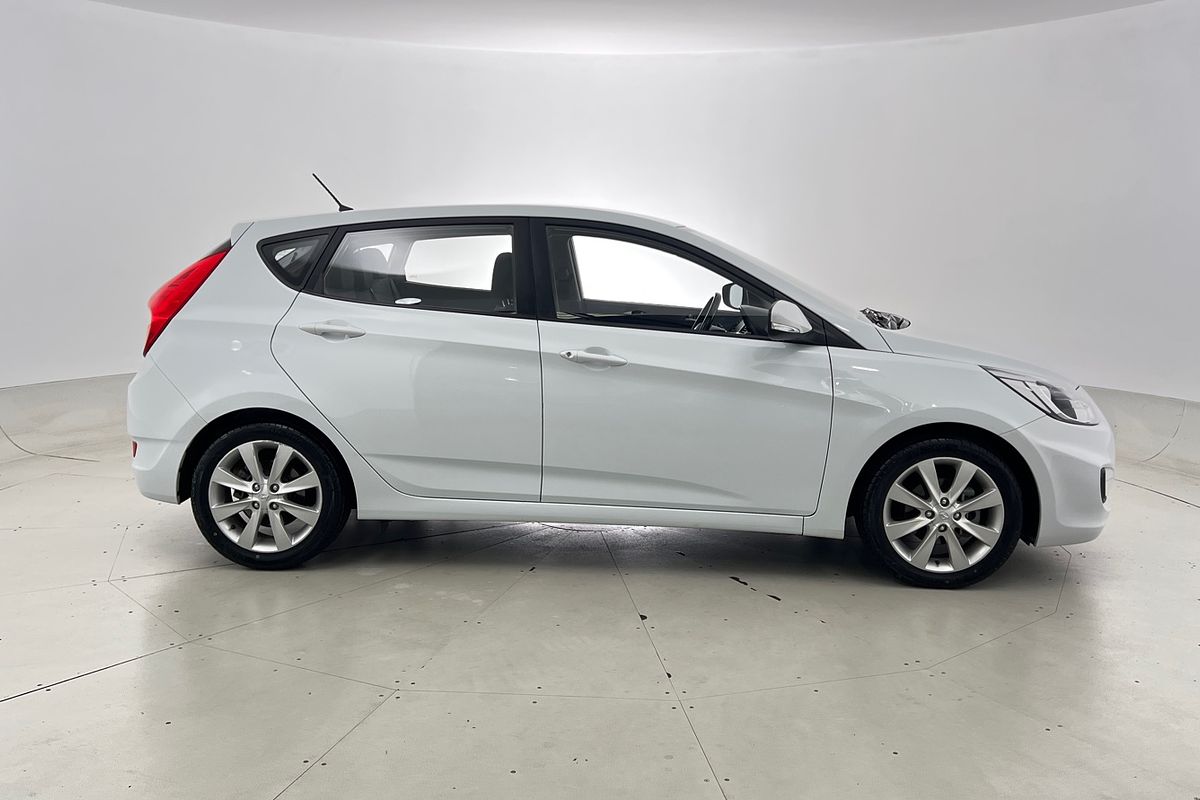 2018 Hyundai Accent Sport RB6