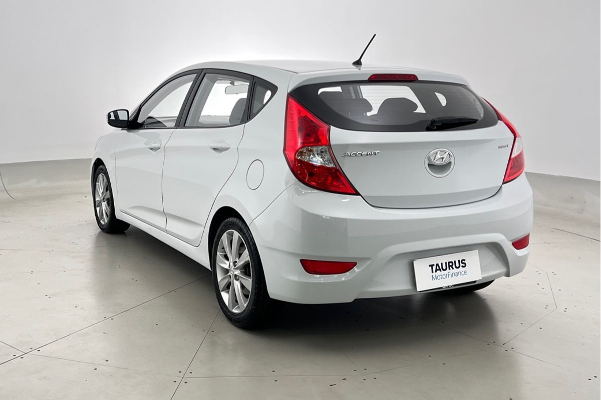 2018 Hyundai Accent Sport RB6
