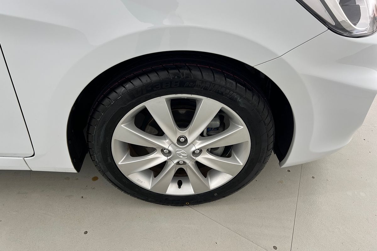 2018 Hyundai Accent Sport RB6