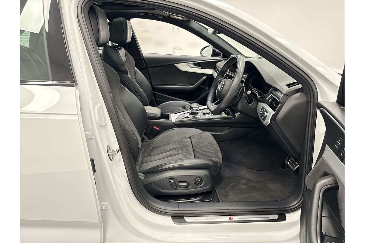 2018 Audi A4 45 TFSI S line B9
