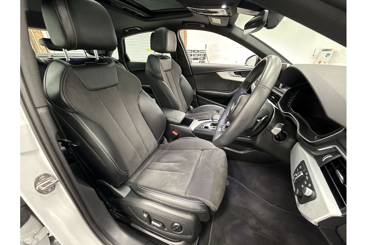 2018 Audi A4 45 TFSI S line B9