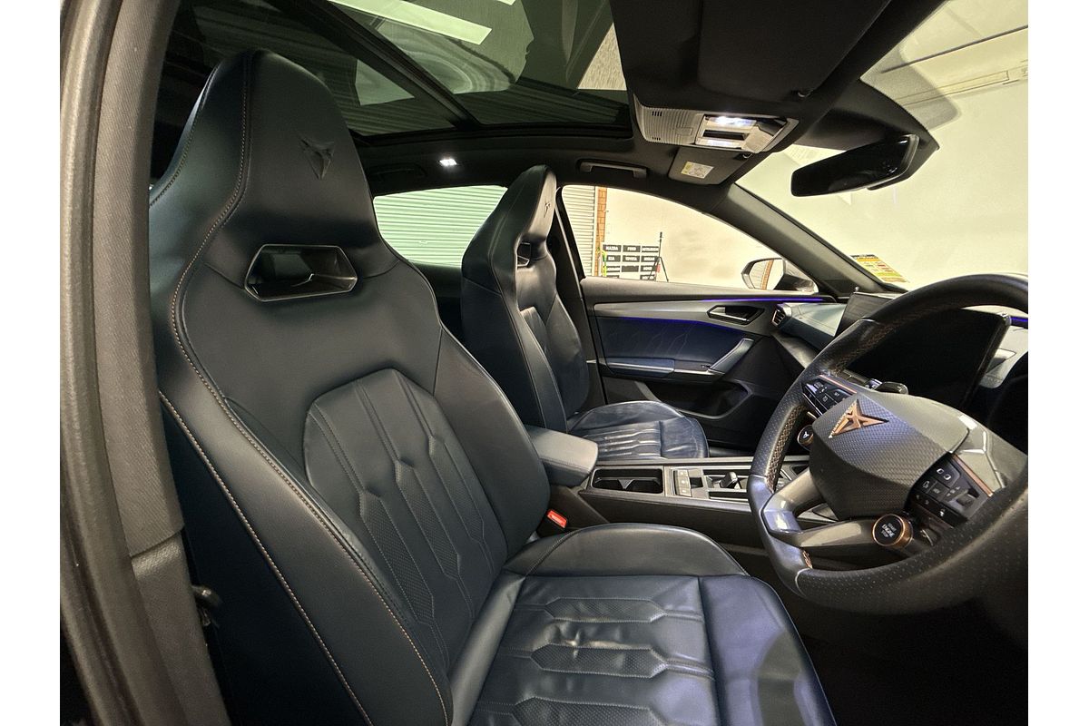 2023 CUPRA Formentor VZx KM