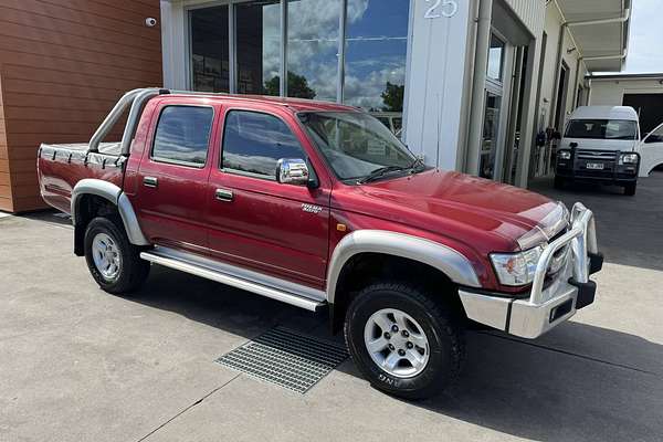 2003 Toyota Hilux SR5 KZN165R 4X4