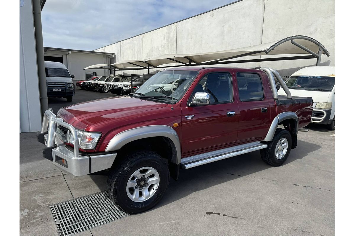 2003 Toyota Hilux SR5 KZN165R 4X4