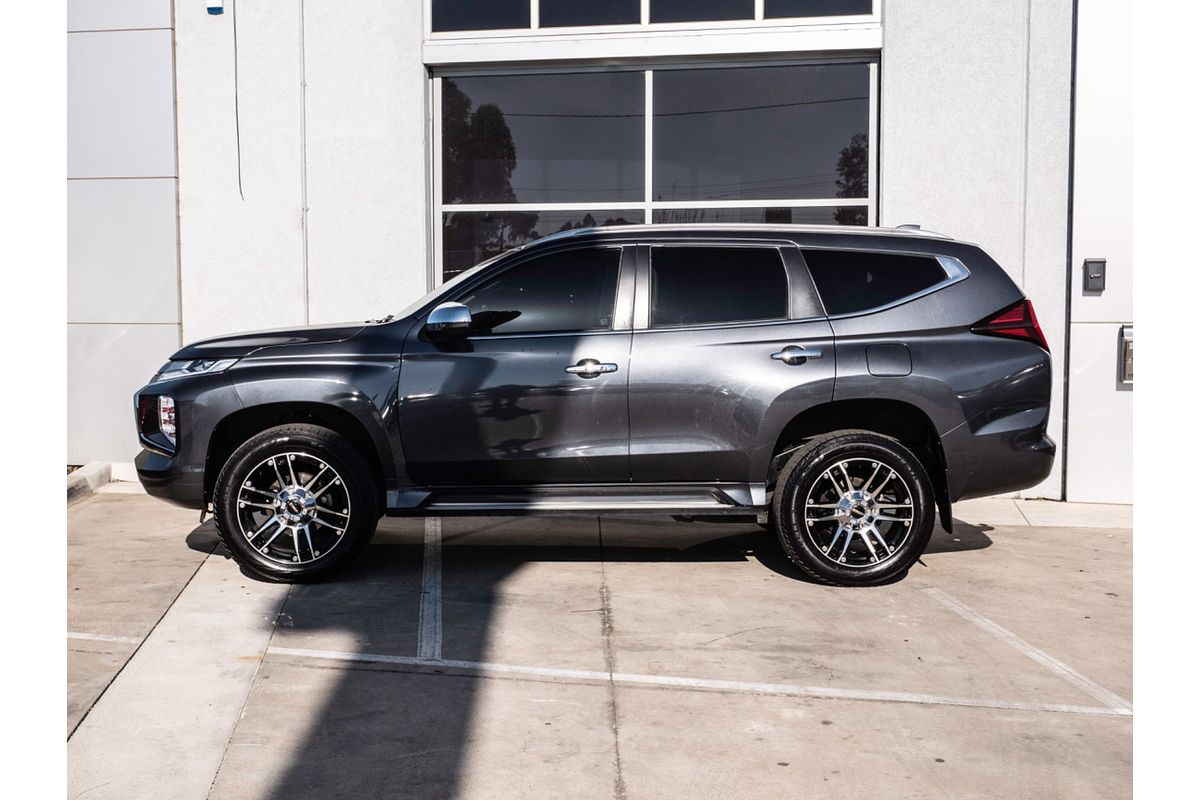 2021 Mitsubishi Pajero Sport GLS QF