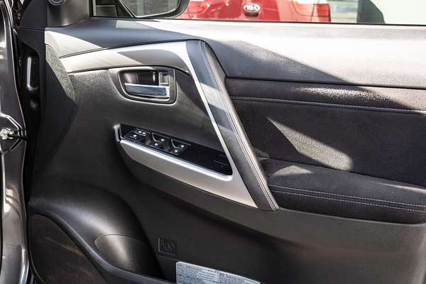 2021 Mitsubishi Pajero Sport GLS QF